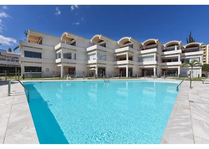 Daire Belvilla By Oyo Aida 202 *