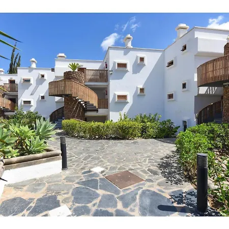 Belvilla By Oyo Aida 202 公寓