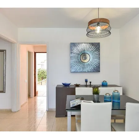 Belvilla By Oyo Aida 202 Apartman *